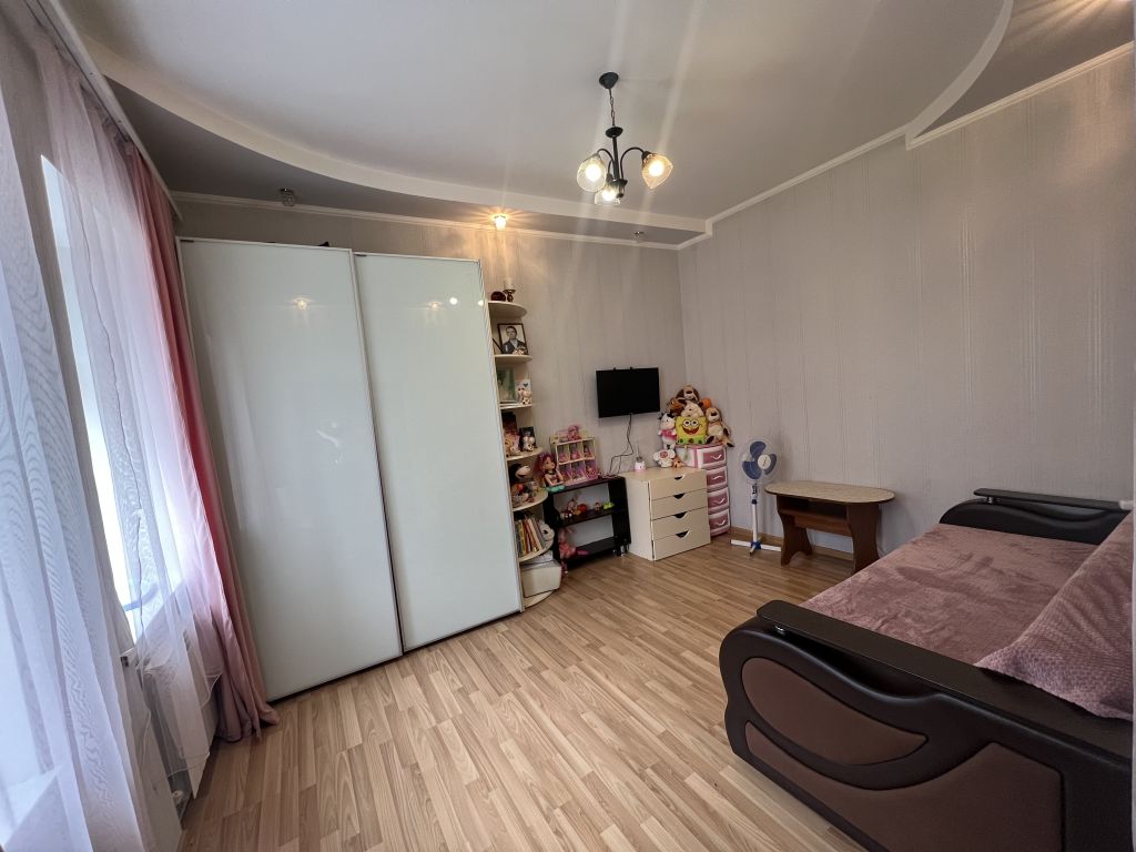 Продажа 3-комнатной квартиры, Пятигорск, Делегатская ул,  23