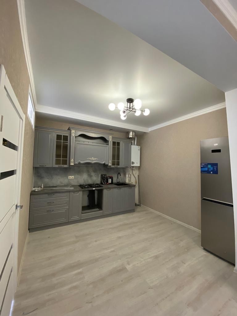 Продажа 2-комнатной квартиры, Ставропольский, Павлова,  10