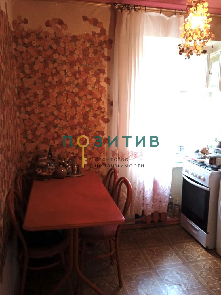 Продажа 2-комнатной квартиры, Ессентуки, Октябрьская ул,  443