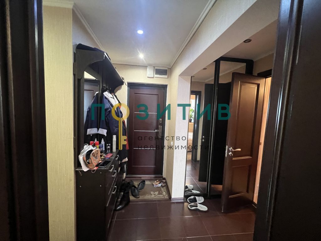 Продажа 2-комнатной квартиры, Ессентуки, Октябрьская ул,  422