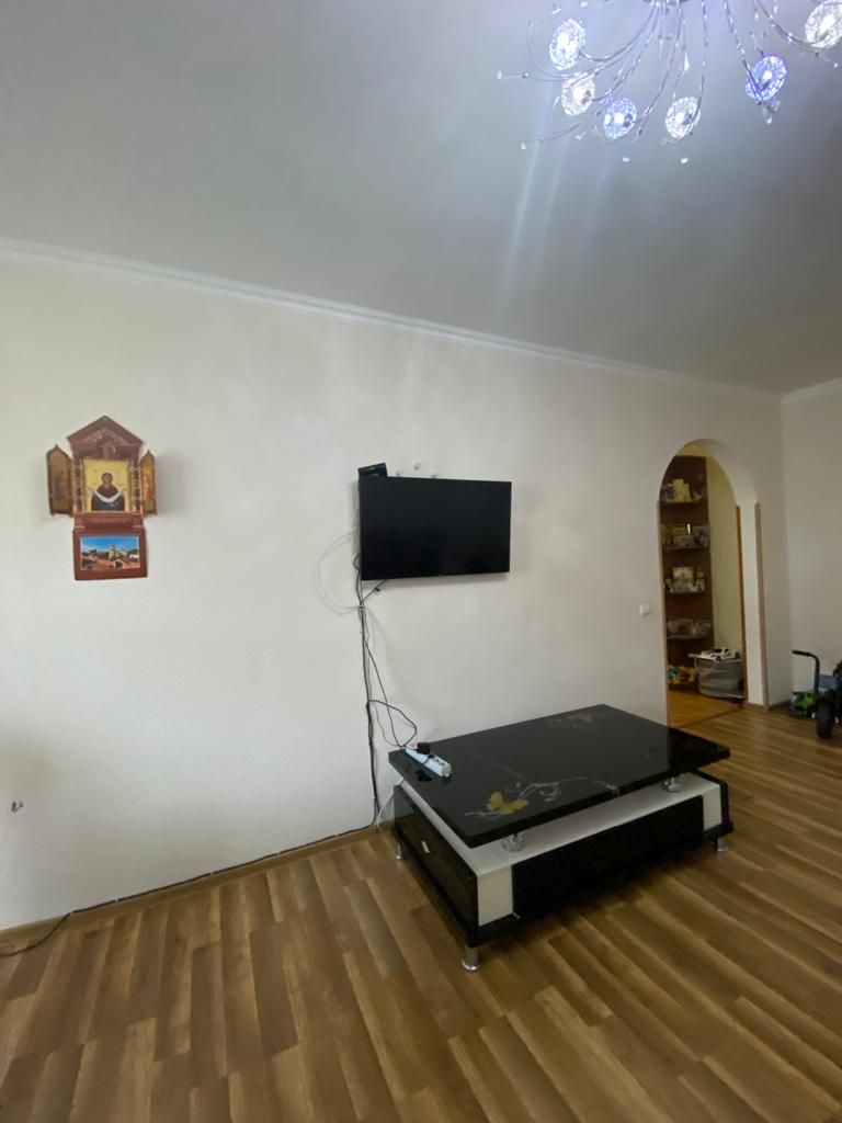 Продажа 2-комнатной квартиры, Ставропольский, Гагарина,  5к2