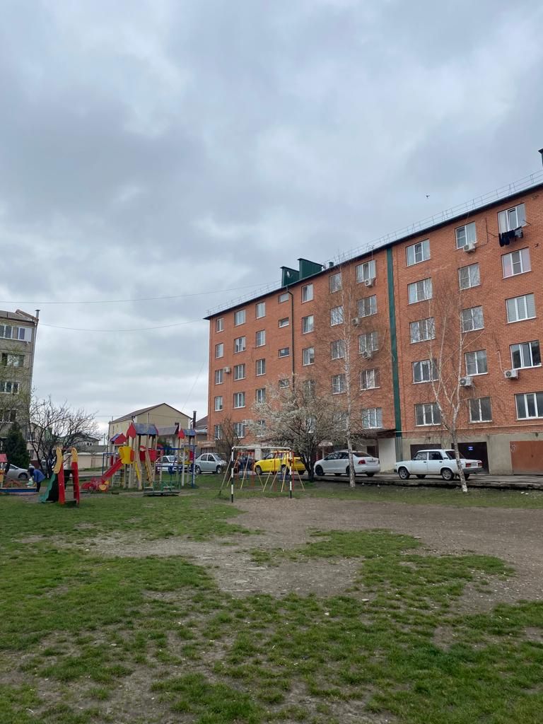 Продажа 2-комнатной квартиры, Ставропольский, Гагарина,  5к2