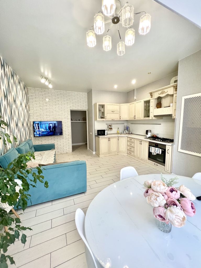 Продажа 2-комнатной квартиры, Ессентуки, Малая Садовая ул,  20А