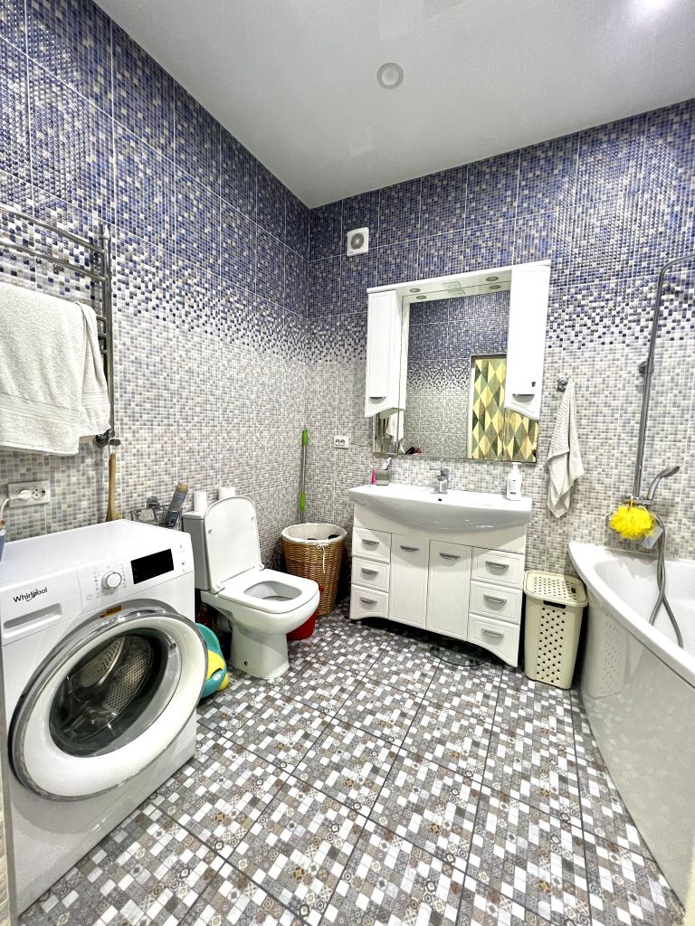 Продажа 2-комнатной квартиры, Ессентуки, Малая Садовая ул,  20А