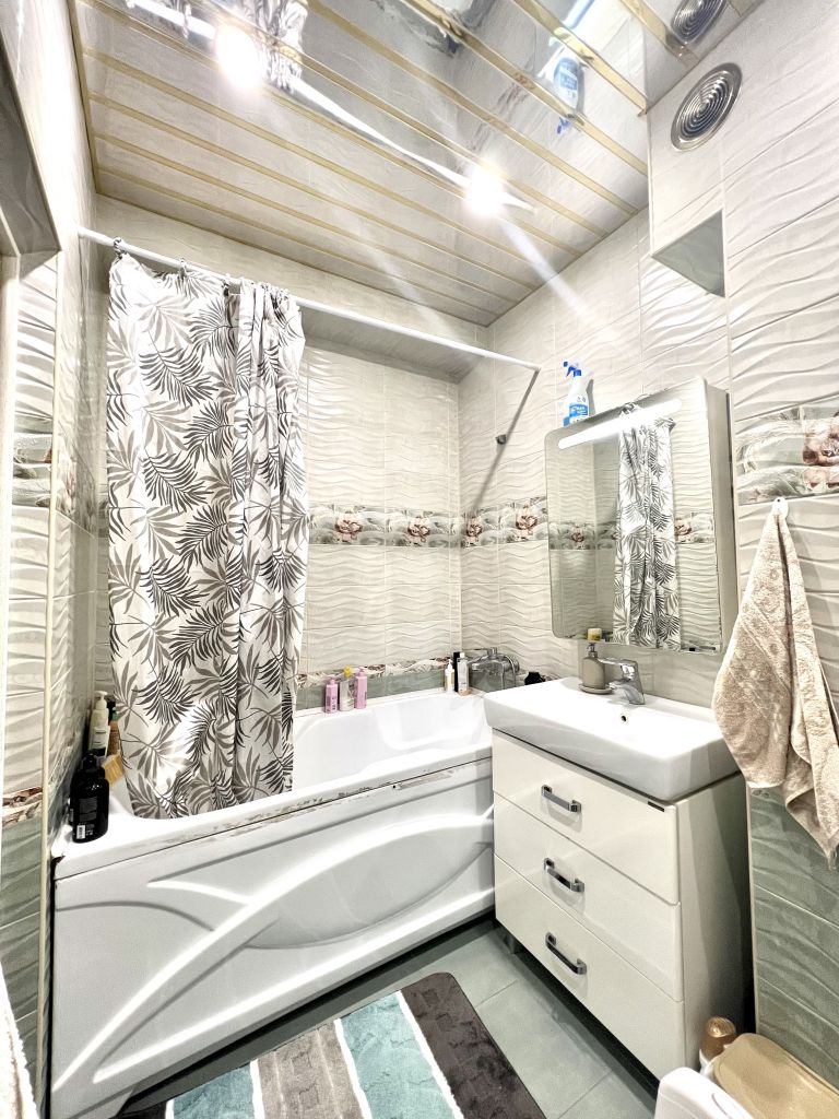 Продажа 3-комнатной квартиры, Ессентуки, Никольская ул,  21к2