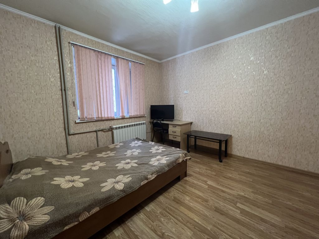 Продажа 1-комнатной квартиры, Пятигорск, Нежнова ул,  21/4