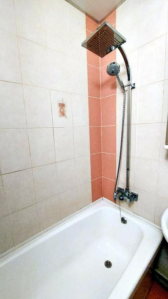 Продажа 2-комнатной квартиры, Ессентуки, Свободы ул,  17