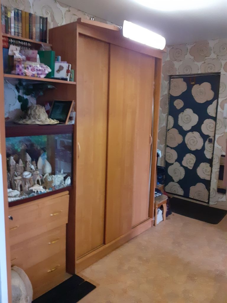 Продажа 4-комнатной квартиры, Тверь, Горького ул,  138