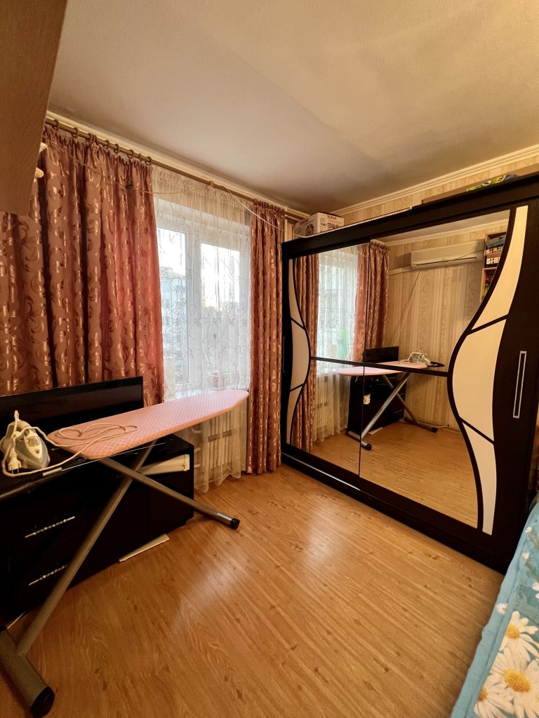 Продажа 2-комнатной квартиры, Ессентуки, 60 лет Октября ул,  9