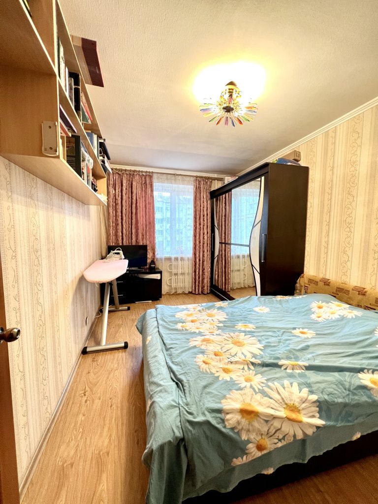 Продажа 2-комнатной квартиры, Ессентуки, 60 лет Октября ул,  9