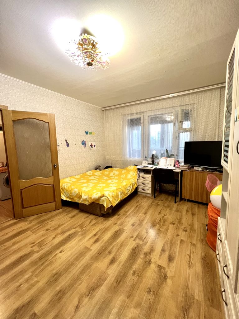 Продажа 2-комнатной квартиры, Ессентуки, 60 лет Октября ул,  9