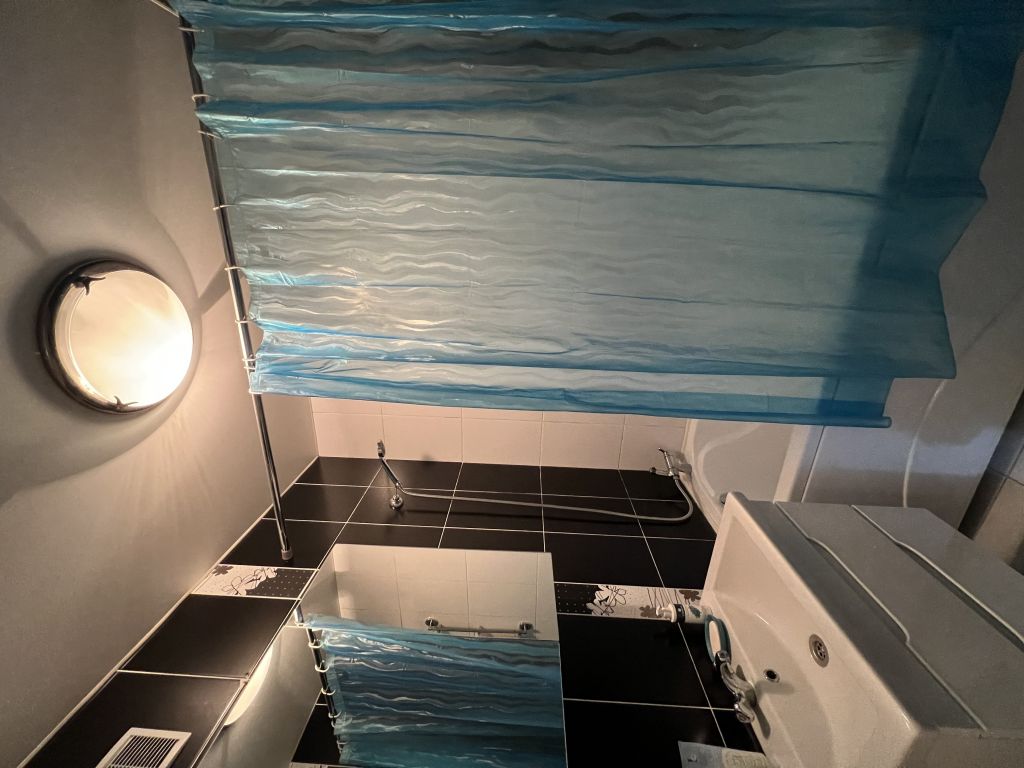 Продажа 3-комнатной квартиры, Иноземцево, Шоссейная ,  211А