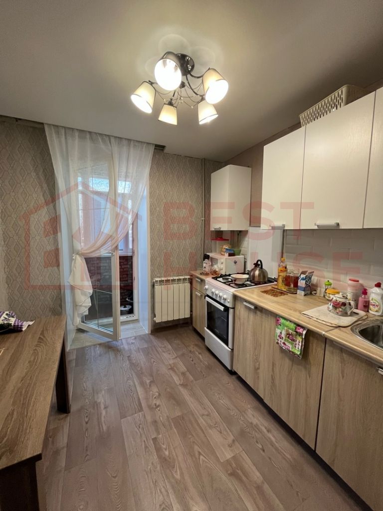 Продажа 3-комнатной квартиры, Арзамас, Красный путь ул,  3к1