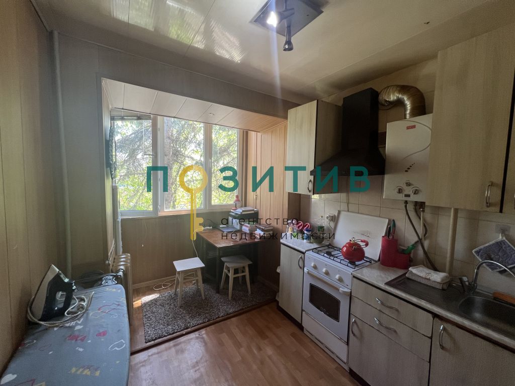 Продажа 1-комнатной квартиры, Ессентуки, Октябрьская ул,  415