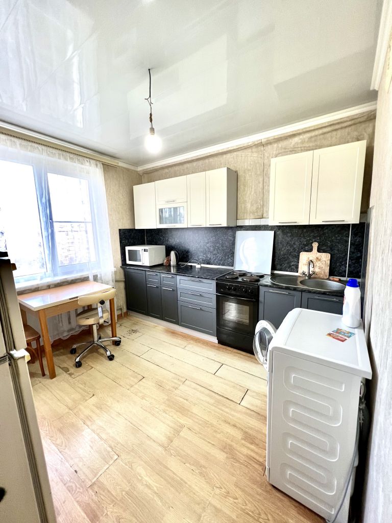 Продажа 2-комнатной квартиры, Ессентуки, Вокзальная ул,  57А