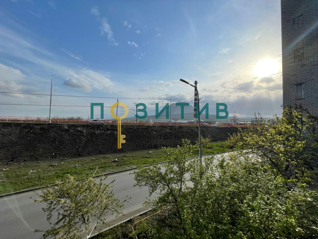 Продажа 2-комнатной квартиры, Минеральные Воды, Анджиевского ул,  140