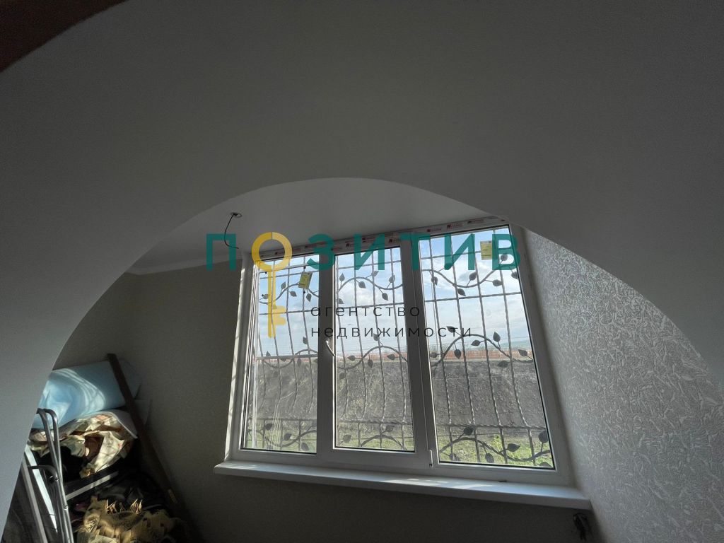 Продажа 2-комнатной квартиры, Минеральные Воды, Анджиевского ул,  140