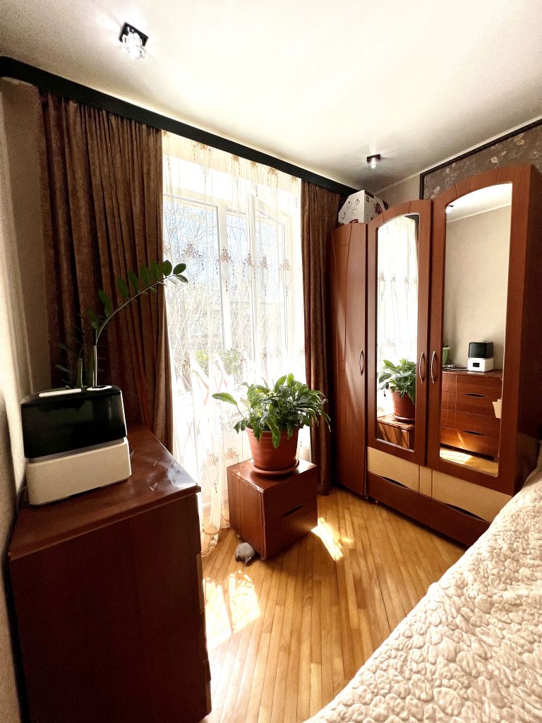 Продажа 2-комнатной квартиры, Ессентуки, Вокзальная ул,  57