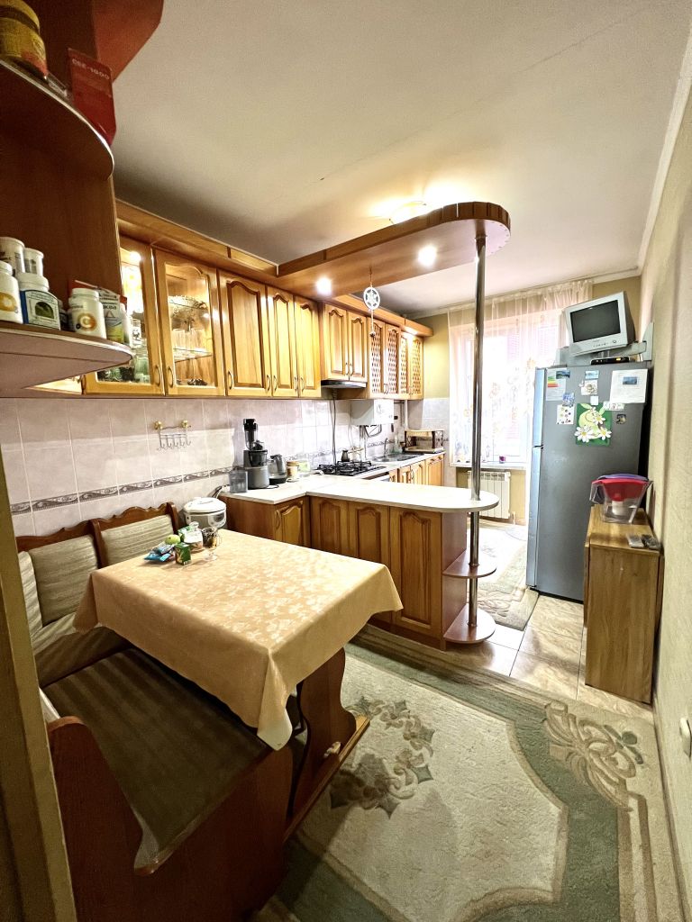 Продажа 2-комнатной квартиры, Ессентуки, Вокзальная ул,  57