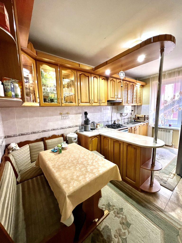 Продажа 2-комнатной квартиры, Ессентуки, Вокзальная ул,  57