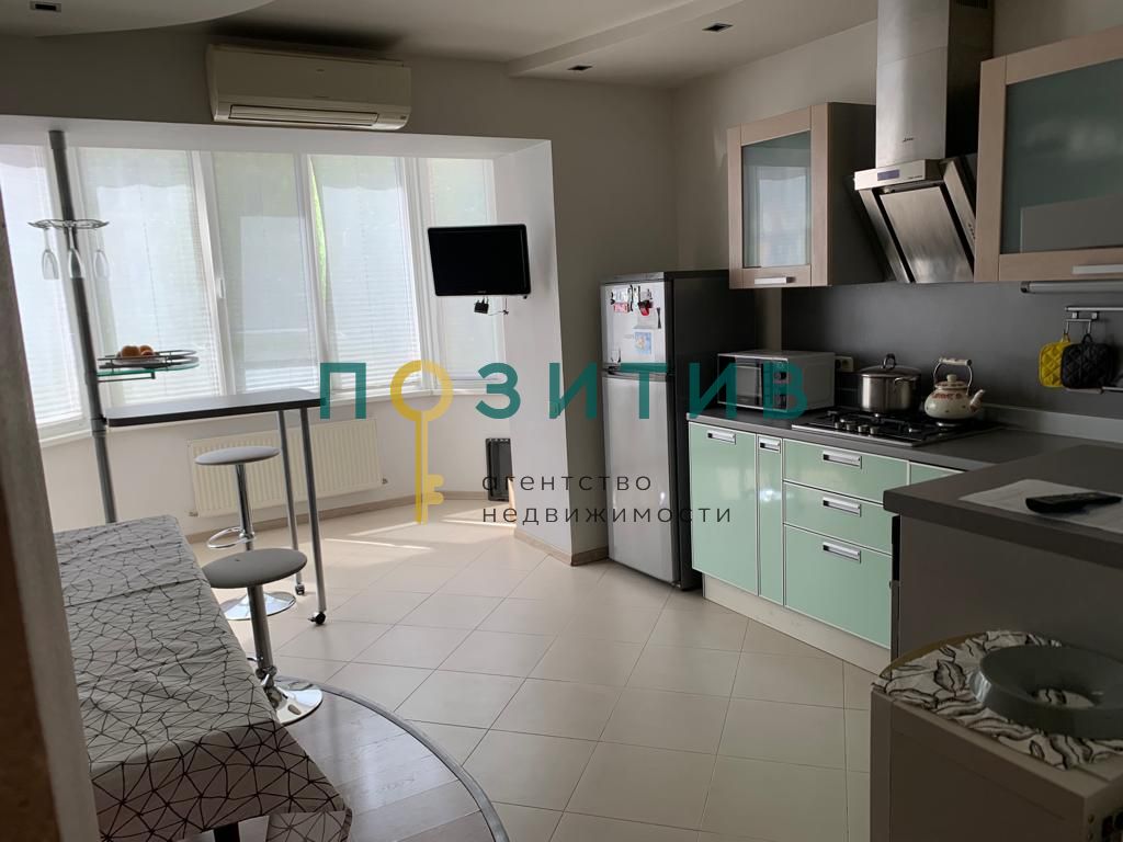 Продажа 3-комнатной квартиры, Пятигорск, Первомайская ул,  92к4