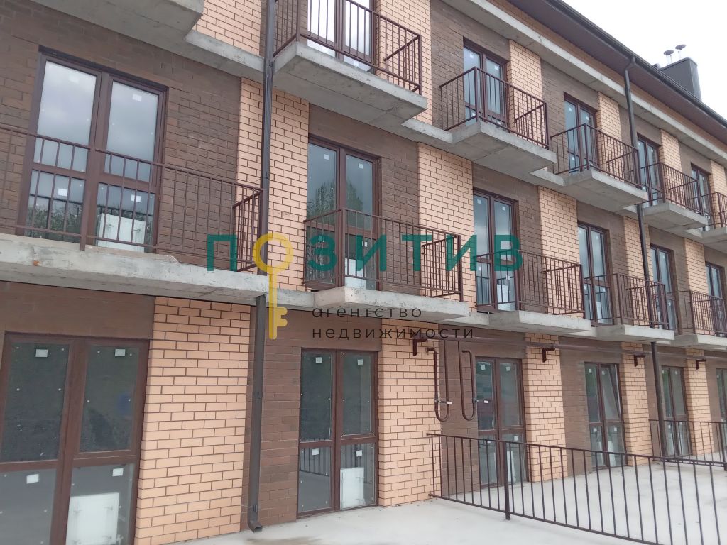 Продажа 2-комнатной квартиры, Анджиевский, Заводская,  13