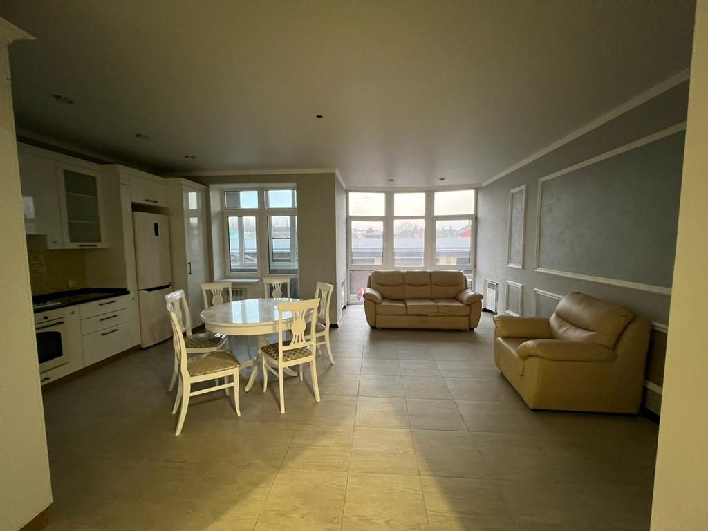 Продажа 2-комнатной квартиры, Ессентуки, Малая Садовая ул,  26