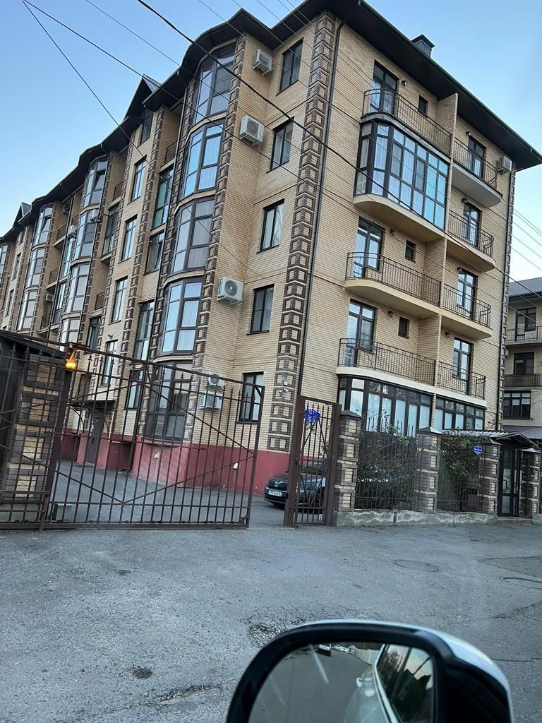 Продажа 2-комнатной квартиры, Ессентуки, Малая Садовая ул,  26