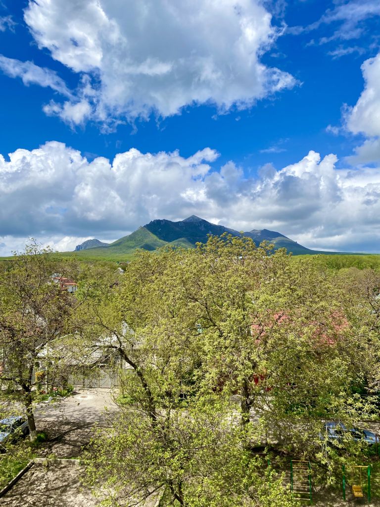 Продажа 3-комнатной квартиры, Иноземцево,  43А