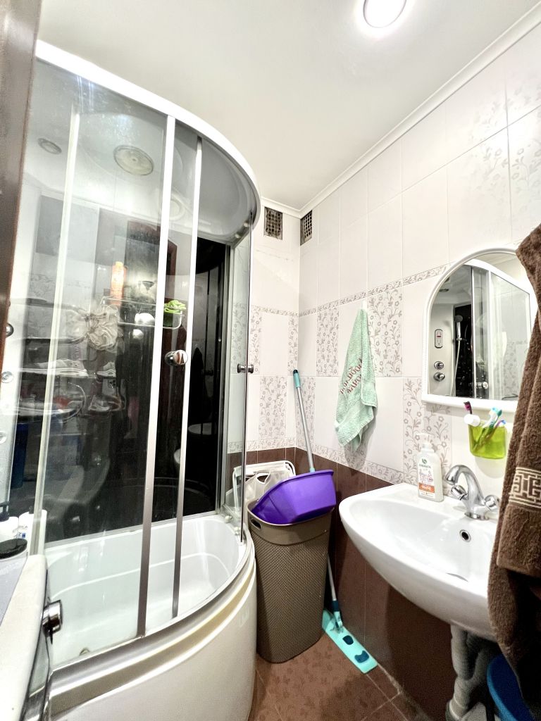 Продажа 2-комнатной квартиры, Ессентуки, Капельная ул,  2А