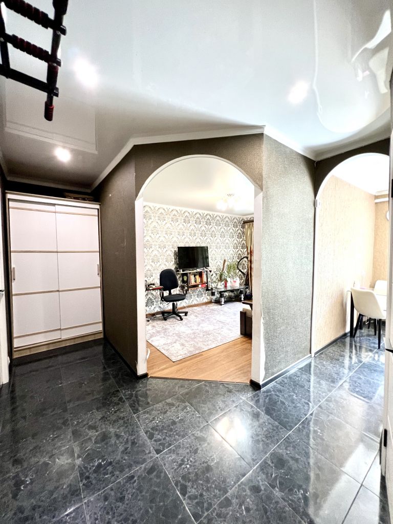 Продажа 2-комнатной квартиры, Ессентуки, Пятигорская ул,  160