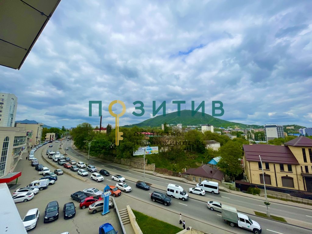 Продажа 1-комнатной квартиры, Пятигорск, Первомайская ул,  2к2