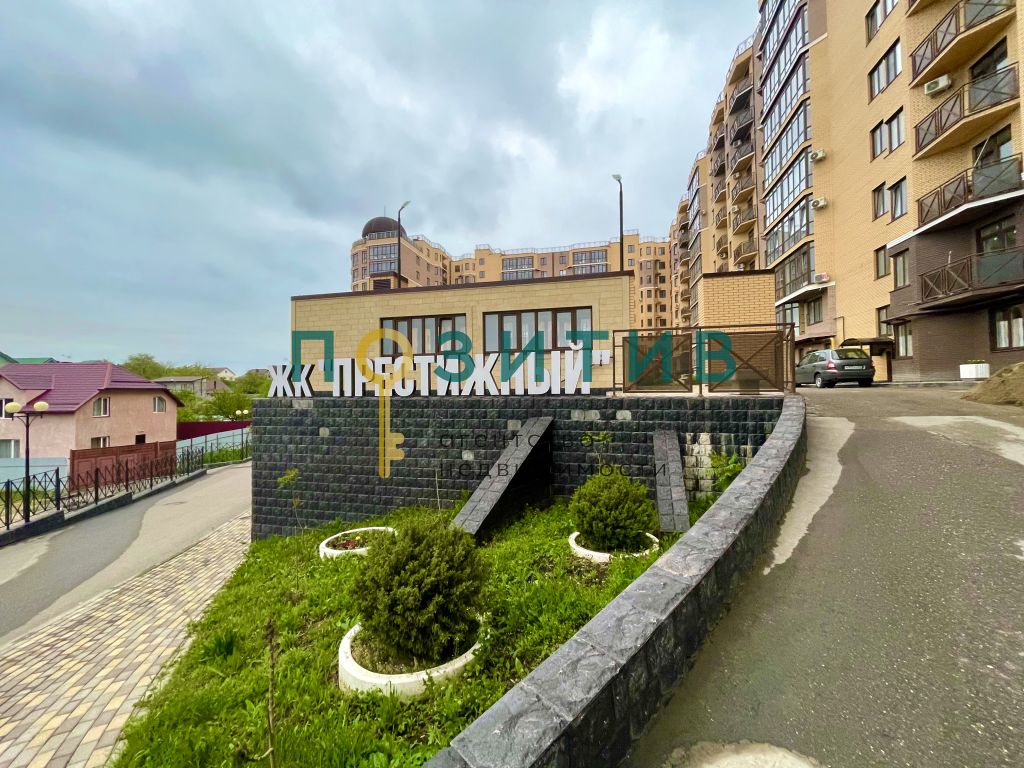 Продажа 2-комнатной квартиры, Пятигорск, Адмиральского ул,  1а