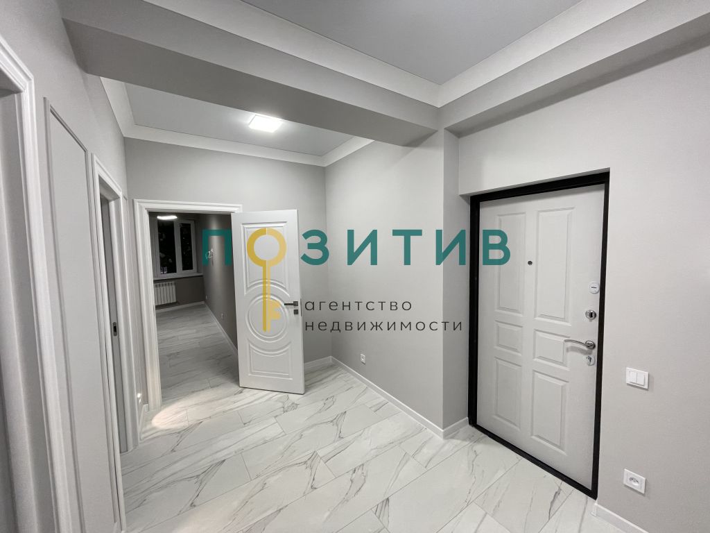 Продажа 2-комнатной квартиры, Пятигорск, Адмиральского ул,  1а