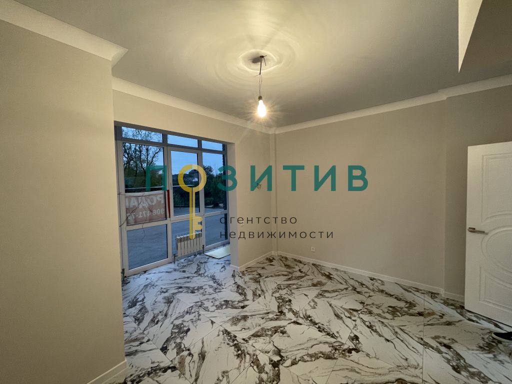 Продажа 2-комнатной квартиры, Пятигорск, Адмиральского ул,  1а