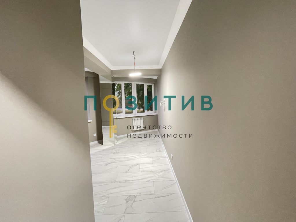 Продажа 2-комнатной квартиры, Пятигорск, Адмиральского ул,  1а