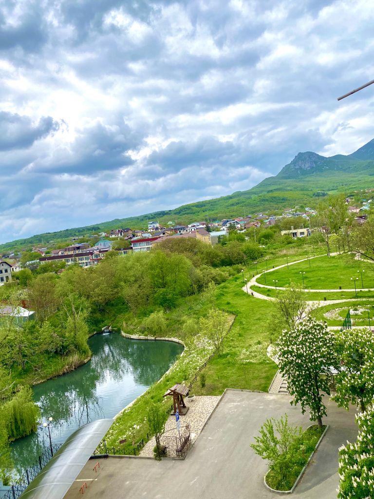 Продажа 1-комнатной квартиры, Пятигорск, Адмиральского ул,  1А