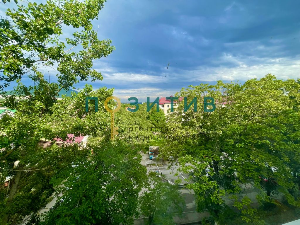 Продажа 2-комнатной квартиры, Пятигорск, Адмиральского ул,  31