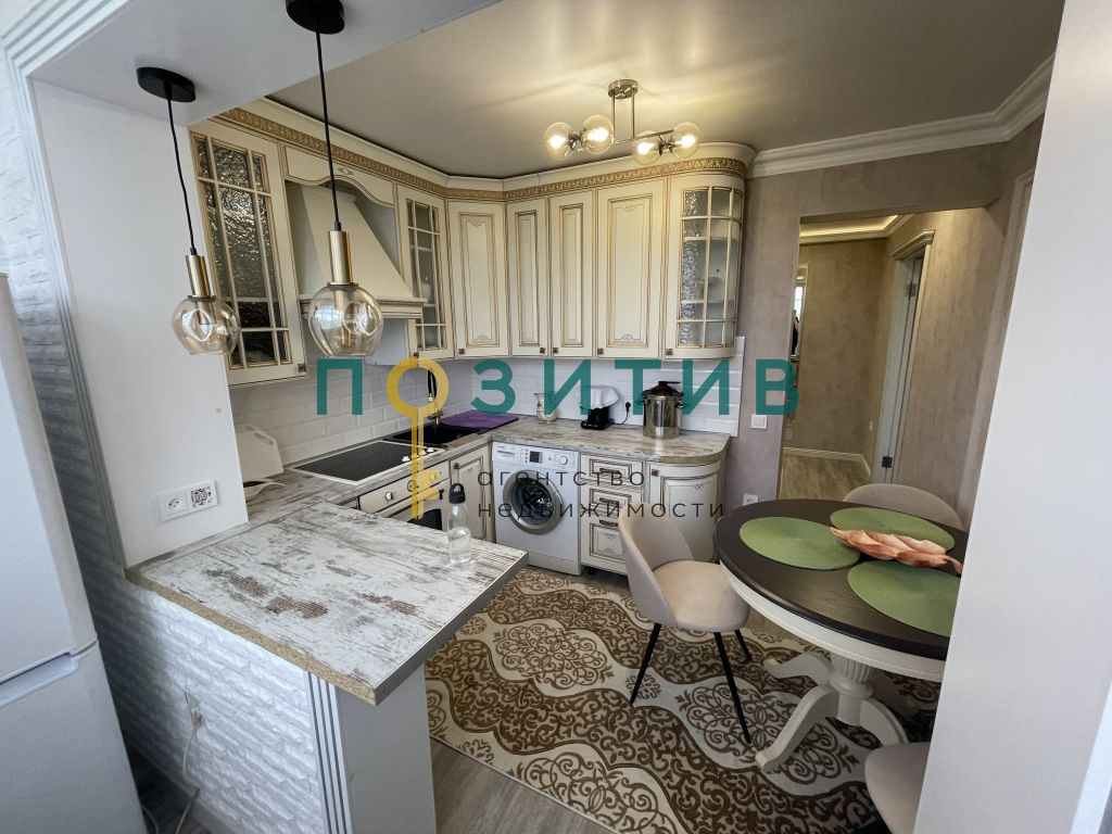 Продажа 2-комнатной квартиры, Пятигорск, Адмиральского ул,  31