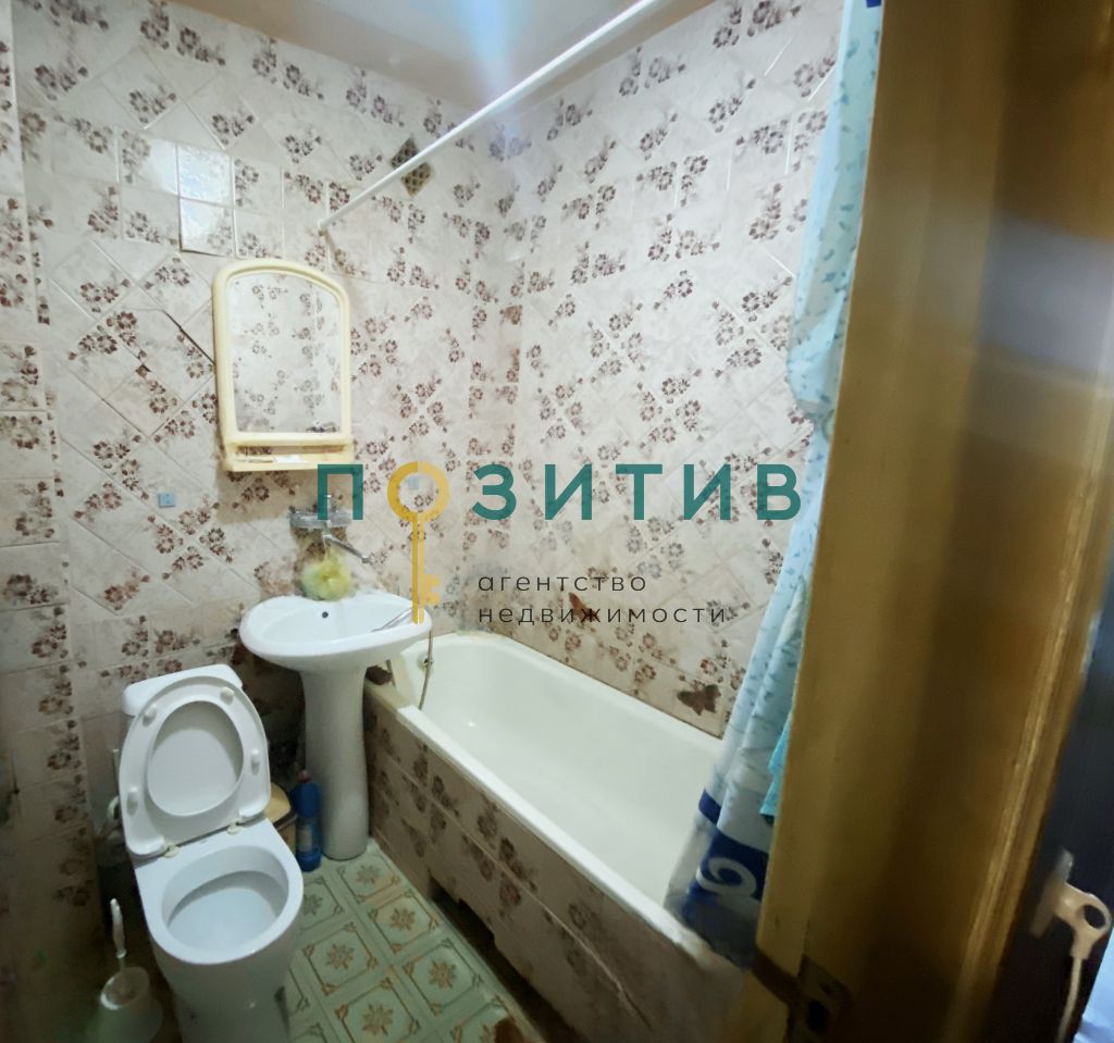 Продажа 1-комнатной квартиры, Минеральные Воды, Чапаева ул,  1А