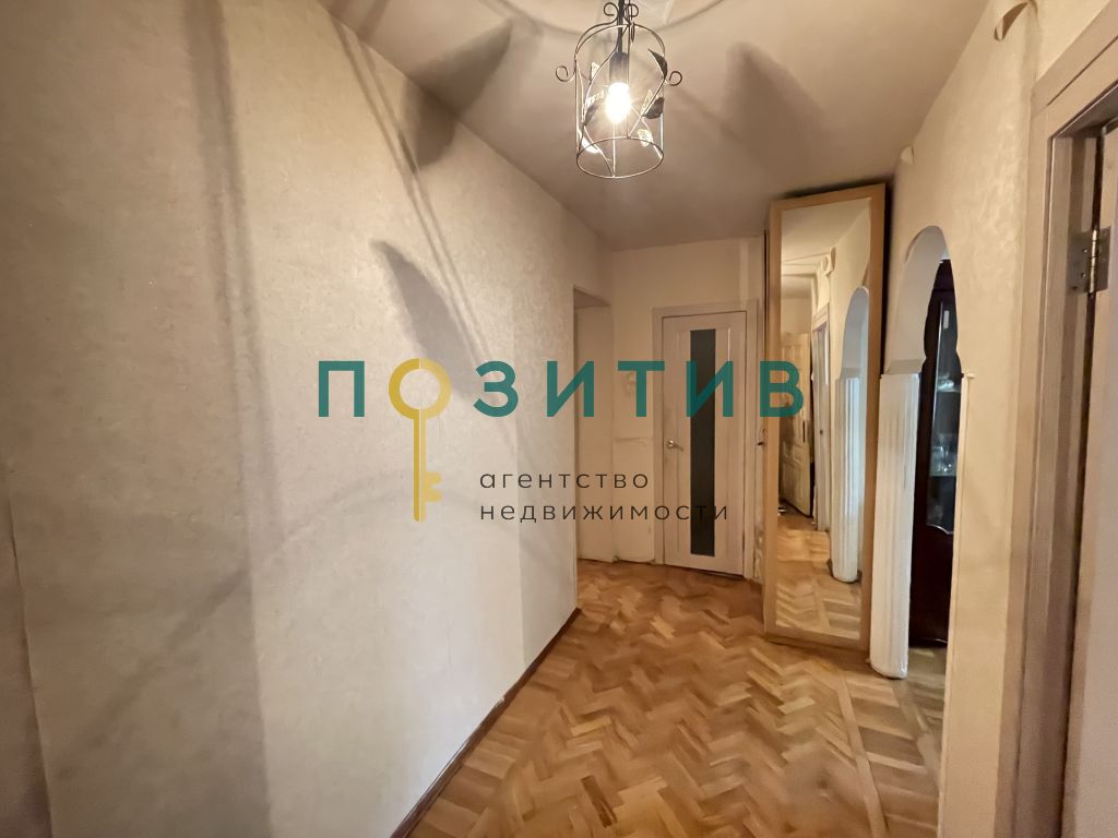 Продажа 2-комнатной квартиры, Пятигорск, Калинина пр-кт,  158