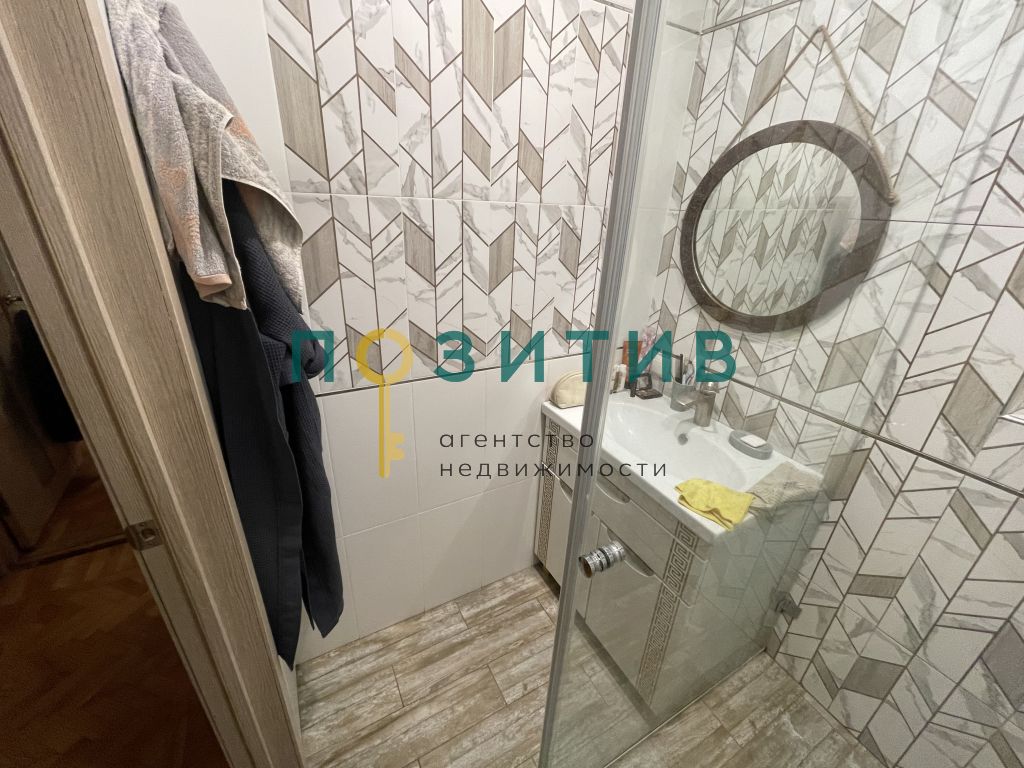 Продажа 2-комнатной квартиры, Пятигорск, Калинина пр-кт,  158