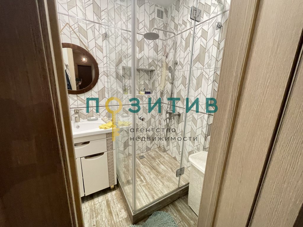 Продажа 2-комнатной квартиры, Пятигорск, Калинина пр-кт,  158