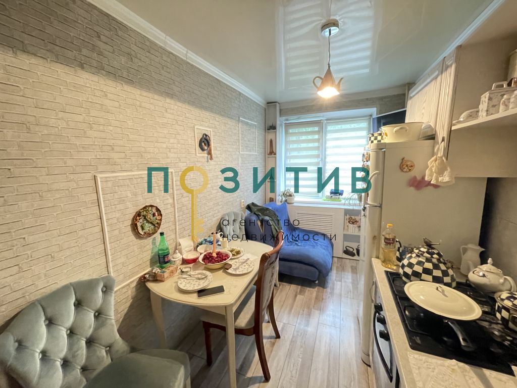 Продажа 2-комнатной квартиры, Пятигорск, Калинина пр-кт,  158