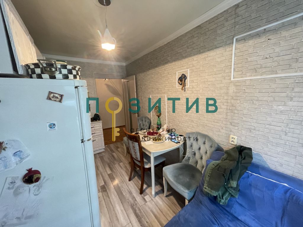 Продажа 2-комнатной квартиры, Пятигорск, Калинина пр-кт,  158