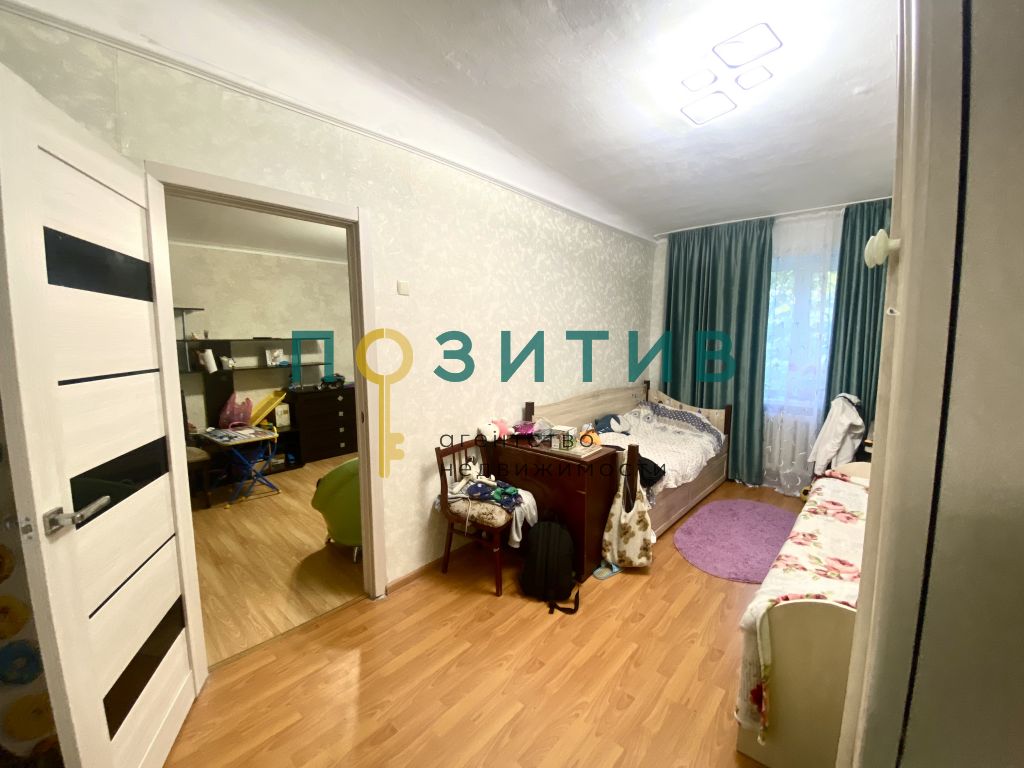 Продажа 3-комнатной квартиры, Минеральные Воды, 50 лет Октября ул,  33