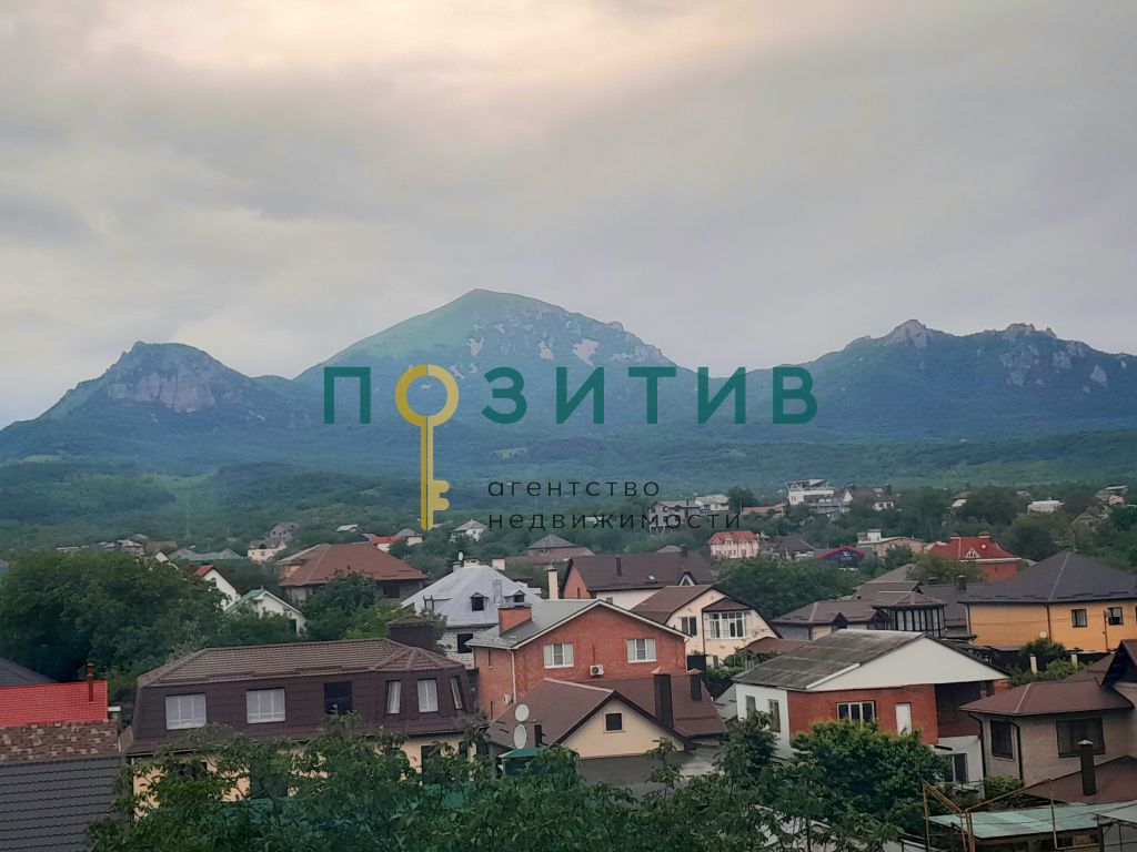 Продажа 3-комнатной квартиры, Пятигорск, Адмиральского ул,  2к4