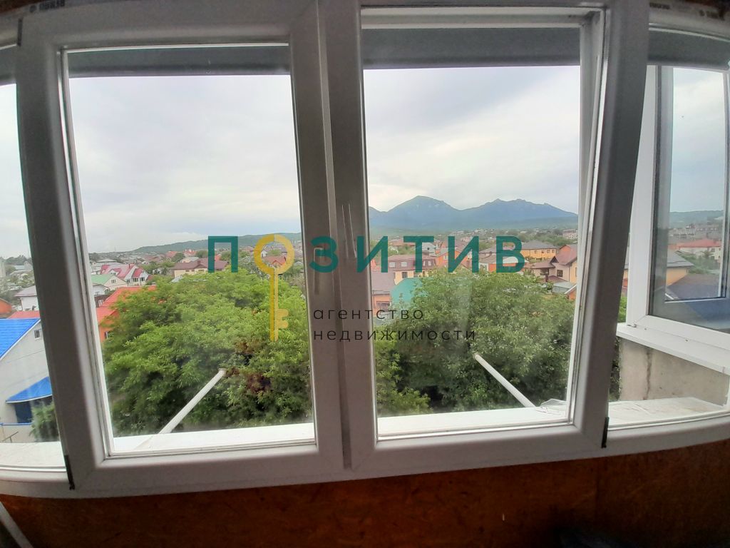 Продажа 3-комнатной квартиры, Пятигорск, Адмиральского ул,  2к4