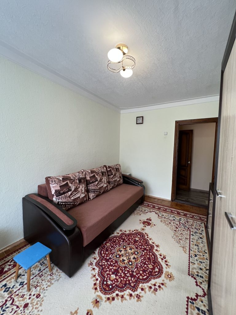 Продажа 2-комнатной квартиры, Ессентуки, Октябрьская ул,  443