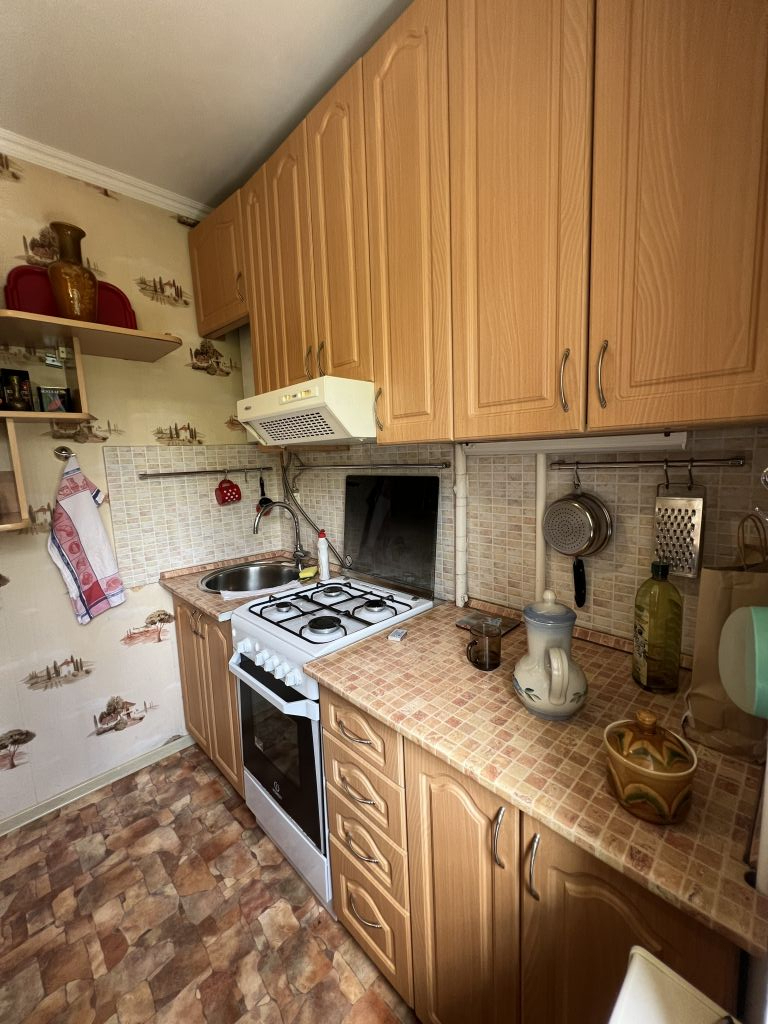 Продажа 2-комнатной квартиры, Ессентуки, Октябрьская ул,  443